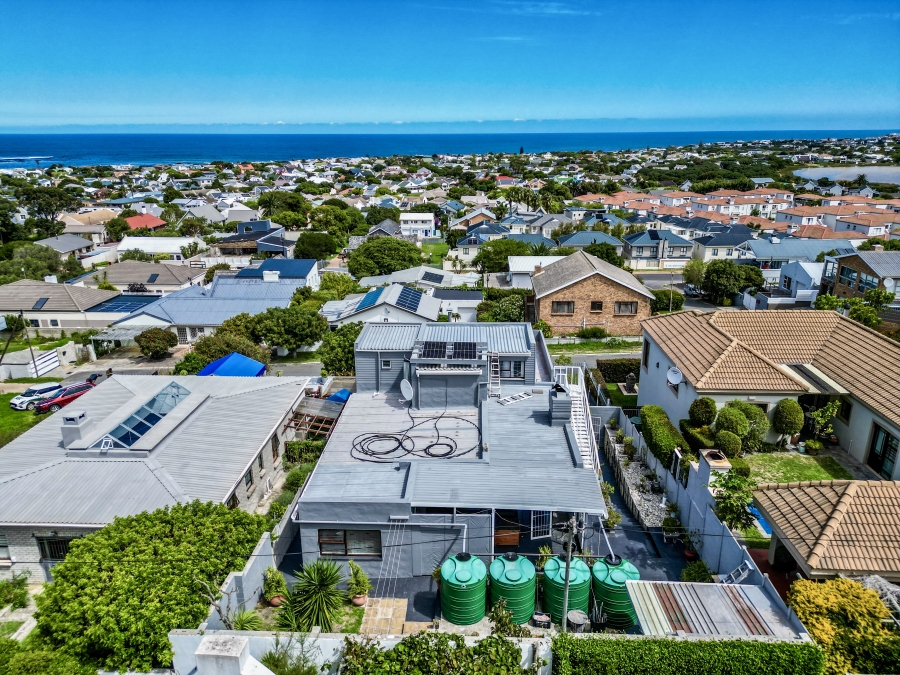 4 Bedroom Property for Sale in Onrus Western Cape